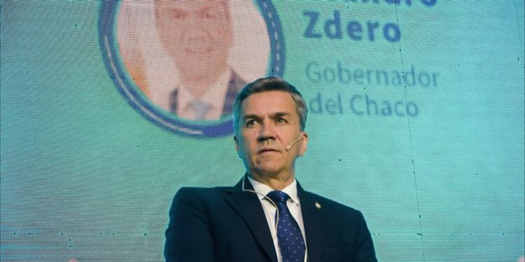 EL GOBERNADOR ZDERO EXPUSO EN EL PANEL “LA VISIÓN DE LOS GOBERNADORES” DEL COLOQUIO IDEA