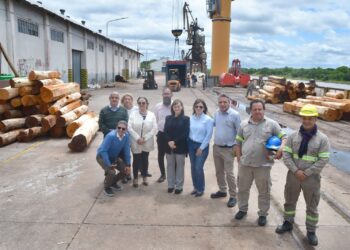 EL PUERTO DE BARRANQUERAS INCORPORÓ NUEVO EQUIPAMIENTO PARA FORTALECER EL SERVICIO AL SECTOR PRODUCTIVO