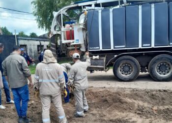 SAMEEP REALIZÓ TRABAJOS DE MANTENIMIENTO DE LA RED CLOACAL EN LA LEONESA