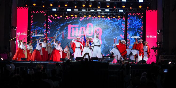 GRAN INICIO DE “CHACO VIBRA” EN EL PARQUE 2 DE FEBRERO: HOY SIGUEN LOS ALONSITOS Y PIKO FRANK