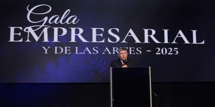 SEGURIDAD, INVERSIÓN Y DESARROLLO: EJES DEL ENCUENTRO ENTRE EL GOBIERNO Y EMPRESARIOS CHAQUEÑOS