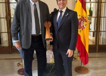 ZDERO FUE RECIBIDO EN LA EMBAJADA ARGENTINA EN ESPAÑA Y FORTALECIÓ VÍNCULOS PARA EL DESARROLLO DEL CHACO