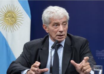 MOTEOLIVA ASUME SEGURIDAD EN MEDIO DE LA RECONFIGURACIÓN DEL GABINETE DE MILEI