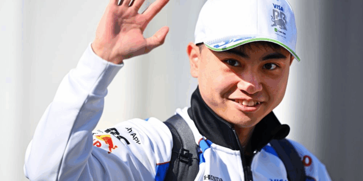 El Ascenso Japonés: Ayumu Iwasa Irrumpe como Candidato Sorpresa y Profundiza la Guerra Interna por las Butacas de Red Bull en F1 2026
