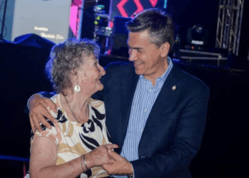 EL GOBERNADOR ZDERO ENCABEZÓ EL 138° ANIVERSARIO DE COLONIA POPULAR Y DESTACÓ EL CRECIMIENTO DE LA COMUNIDAD