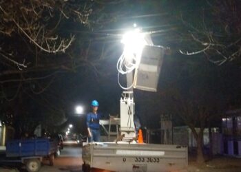 NUEVA INFRAESTRUCTURA EN RESISTENCIA: ILUMINACIÓN EN EL BARRIO ANUAR