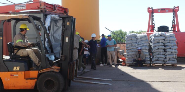 EL PUERTO DE BARRANQUERAS POTENCIA SU ROL: NUEVAS EXPORTACIONES A CHINA E ISRAEL