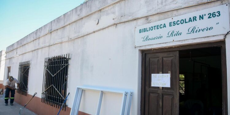 EL GOBIERNO PROVINCIAL CONTINÚA CON LAS REFACCIONES DE LA BIBLIOTECA 263, EN GENERAL SAN MARTÍN