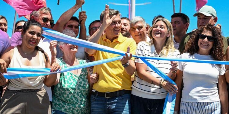 DONDE ANTES HABÍA ESPERA, HOY HAY OBRA: EL GOBERNADOR ZDERO INAUGURÓ LA 9 DE JULIO- TRAMO BARRANQUERAS