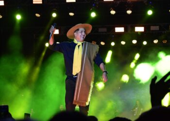 EL FESTIVAL QUE YA ES MARCA CHAQUEÑA: “CHACO VIBRA LLEGÓ PARA QUEDARSE” DIJO EL GOBERNADOR ZDERO