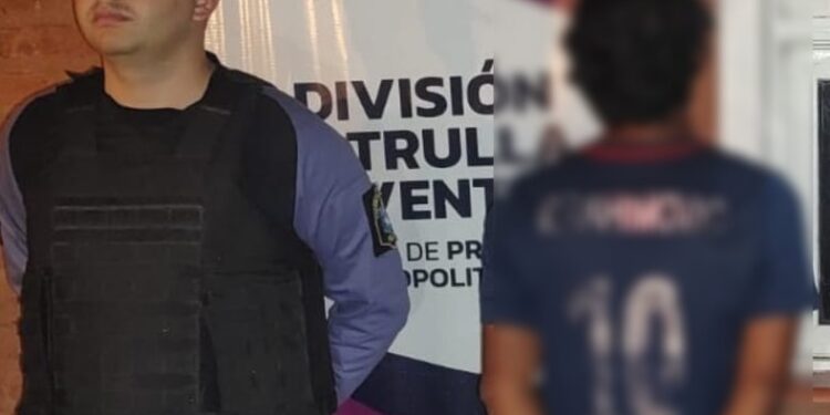 DAN CON UN HOMBRE CON PEDIDOS DE CAPTURA Y SECUESTRAN UN AIRE ACONDICIONADO
