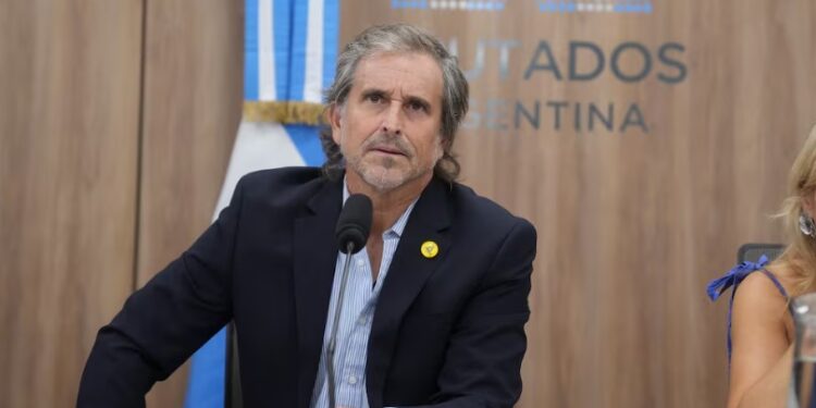 TRAGEDIA EN EL PALACIO LIBERTAD: CONMOCIÓN TRAS EL SUICIDIO DE UN HOMBRE ACUSADO DE EXHIBICIONISMO