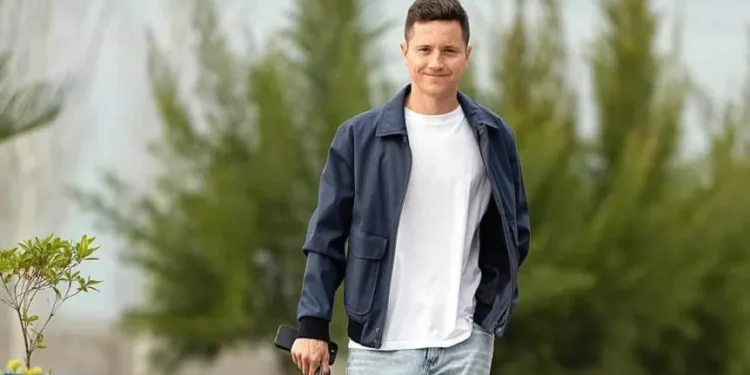 CLAUDIO ÚBEDA SE CONSOLIDA EN BOCA: CONFIRMACIÓN DE SU CUERPO TÉCNICO HASTA 2026