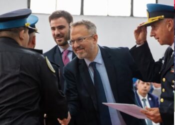 GOBIERNO DE MILEI IMPULSA GIRO ESTRATÉGICO EN SEGURIDAD NACIONAL: DIEGO VALENZUELA ASUMIRÍA EN UNA MIGRACIONES CON PODERES AMPLIADOS