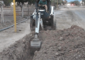 SAMEEP REFUERZA EL SUMINISTRO DE AGUA EN TACO POZO CON NUEVAS CONEXIONES