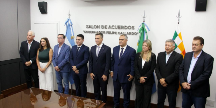 CAMBIOS EN EL GABINETE: JURARON LOS NUEVOS MINISTROS DE GOBIERNO Y DESARROLLO HUMANO