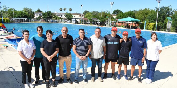 JAIME ZAPATA: DEPORTE LANZÓ LA TEMPORADA DE VERANO 2025-2026 CON ACTIVIDADES PARA TODAS LAS EDADES