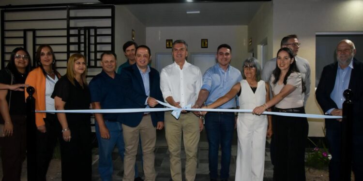 SANTA SYLVINA: EL GOBERNADOR ZDERO ACOMPAÑÓ EL ANIVERSARIO CON LA INAUGURACIÓN DE MÚLTIPLES OBRAS