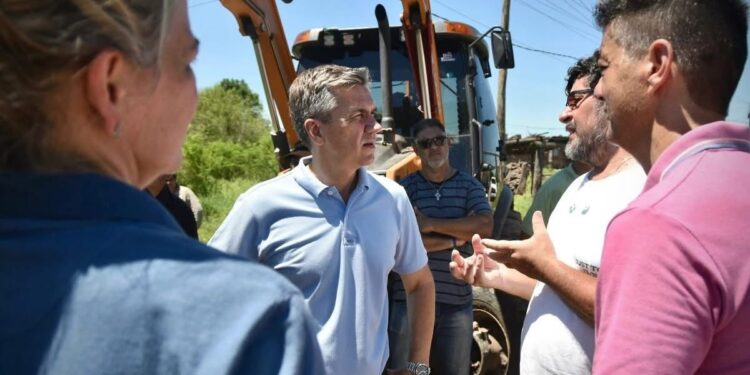 EL GOBIERNO PROVINCIAL REFUERZA LA LIMPIEZA DE CANALES Y EL ZANJEO EN EL ÁREA METROPOLITANA