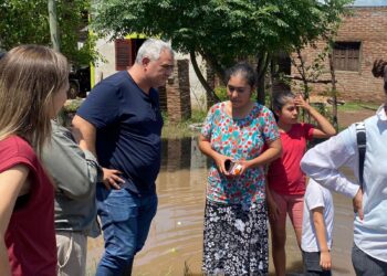 LAS GARCITAS: EL GOBIERNO PROVINCIAL CONTINÚA CON LA ASISTENCIA A LAS FAMILIAS, TRAS LAS LLUVIAS