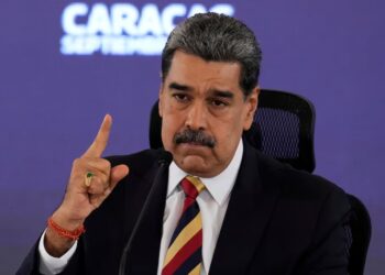 PRESENTAN AMPARO JUDICIAL CONTRA EL DNU QUE REFORMA LA SIDE
