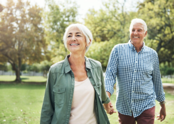La nueva longevidad: claves psicológicas para transformar el retiro y el «nido vacío» en una etapa de reinvención