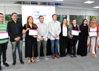 CONSTRUYENDO FORTALEZAS: SE ENTREGARON CERTIFICADOS A 400 EGRESADOS DEL CURSO “ABORDAJE EN CONSUMOS PROBLEMÁTICOS”