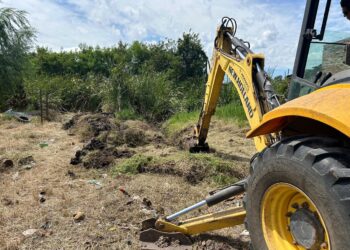 VILLA CHICA: OPERATIVO PARA LIBERAR DESAGÜES PLUVIALES Y PREVENIR ANEGAMIENTOS