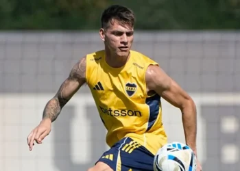 BOCA JUNIORS DEFINE SU ONCE PARA EL DEBUT ANTE DEPORTIVO RIESTRA CON JANSON COMO SORPRESA