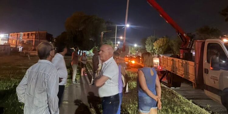PLAN DE RECUPERACIÓN DEL ALUMBRADO: SECHEEP MEJORA LA ILUMINACIÓN EN BARRIOS DEL GRAN RESISTENCIA