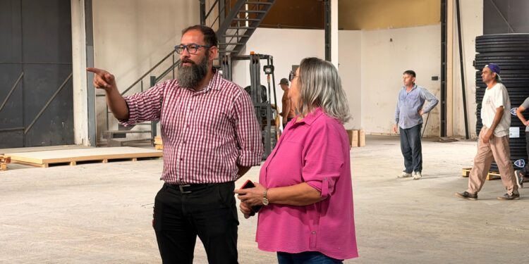 EL PUERTO DE BARRANQUERAS CONCRETÓ UNA NUEVA IMPORTACIÓN DE 500 CUBIERTAS PARA VEHÍCULOS DE GRAN PORTE