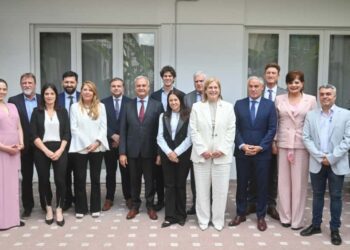 REFORMA LABORAL Y TENSIÓN POLÍTICA: EL BLOQUE PROVINCIAS UNIDAS BAJO PRESIÓN