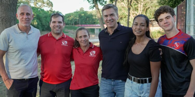 AVANZA LA RECUPERACIÓN DEL RÍO NEGRO: TRABAJOS EN EL CLUB DE REGATAS IMPULSAN MEJOR CAUCE Y POTENCIA EL CANOTAJE