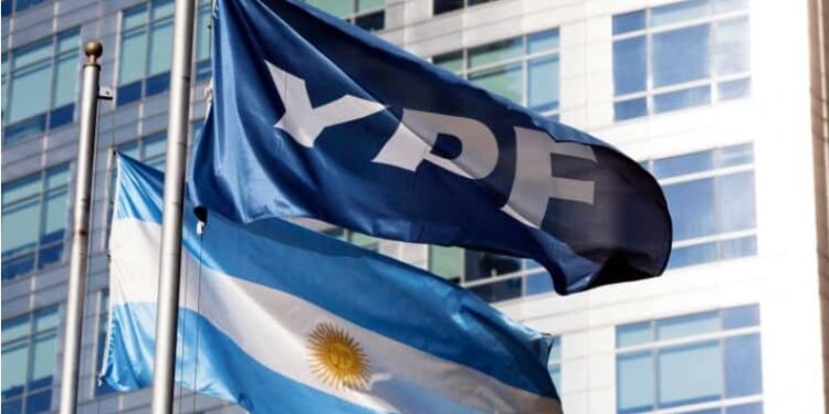LA JUSTICIA DE ESTADOS UNIDOS SUSPENDE TEMPORALMENTE EL JUICIO POR LA EXPROPIACIÓN DE YPF