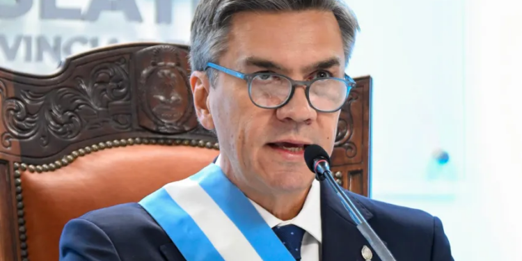 APERTURA DE SESIONES: “NO VOLVEREMOS ATRÁS, VAMOS HACIA UNA PROVINCIA ORDENADA Y CON RUMBO” EXPRESÓ ZDERO