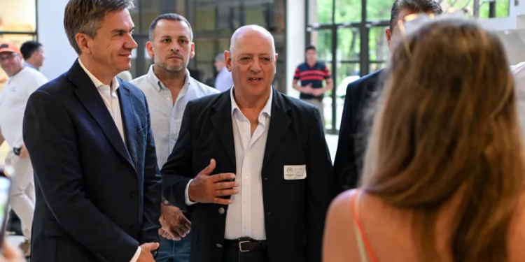EL GOBERNADOR ZDERO ACOMPAÑÓ LA APERTURA DEL VI ENCUENTRO NACIONAL DE RESERVAS PRIVADAS