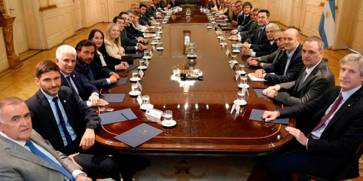 Misión estratégica en EE.UU.: Diez gobernadores buscan inversiones bajo la sombra de la relación con la Casa Rosada