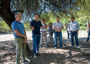 PARAJE LAS BRAVAS- PAMPA DEL INDIO: SE REACTIVARÁ UNA OBRA DE ELECTRIFICACIÓN RURAL