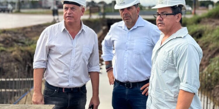 EL GOBIERNO PROVINCIAL CONSOLIDA OBRAS COMPLEMENTARIAS DE DESAGÜES EN LA ZONA NORTE DE RESISTENCIA