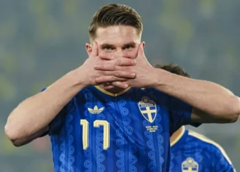 La rompe en el Arsenal, gastó una fortuna en OnlyFans y fue el héroe de Suecia en la clasificación al Mundial