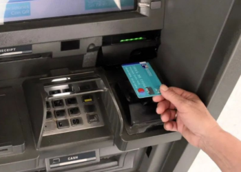 SUELDOS DE ABRIL: PASIVOS COBRAN EL 29 Y ACTIVOS EL 30