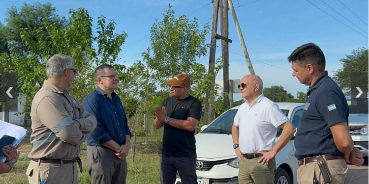 SECHEEP SUPERVISÓ OBRAS Y AVANZA CON MEJORAS ELÉCTRICAS EN COLONIA ELISA