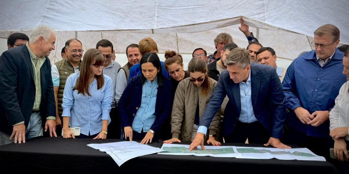 VILLA ÁNGELA: “LA RUTA 13 ES UNA OBRA TRASCENDENTAL PARA EL CHACO” DIJO EL GOBERNADOR ZDERO