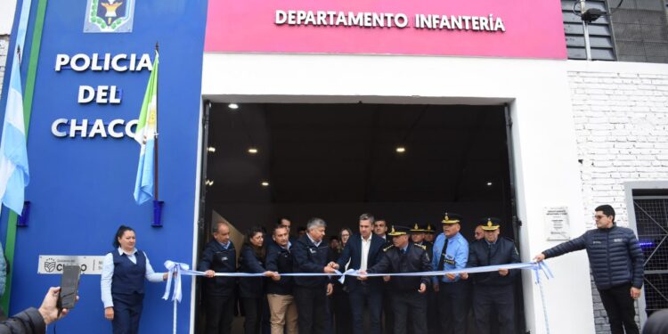 ZDERO ENTREGÓ EQUIPAMIENTO E INAUGURÓ LA NUEVA SEDE DEL DEPARTAMENTO DE INFANTERÍA