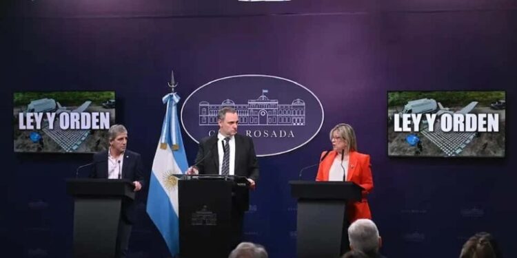 REFORMA ELECTORAL: TENSIONES INTERNAS EN EL OFICIALISMO POR EL TRATAMIENTO DE LA LEY DE FICHA LIMPIA