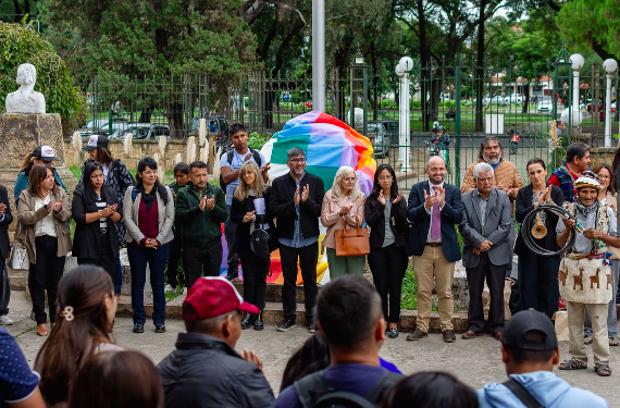 EDUCACIÓN INTERCULTURAL: CHACO PRESENTE EN CONGRESO CON REPRESENTACIÓN PROVINCIA