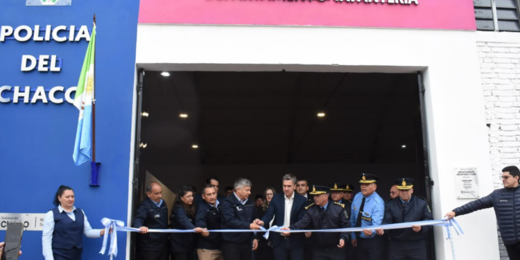 ZDERO ENTREGÓ EQUIPAMIENTO E INAUGURÓ LA NUEVA SEDE DEL DEPARTAMENTO DE INFANTERÍA
