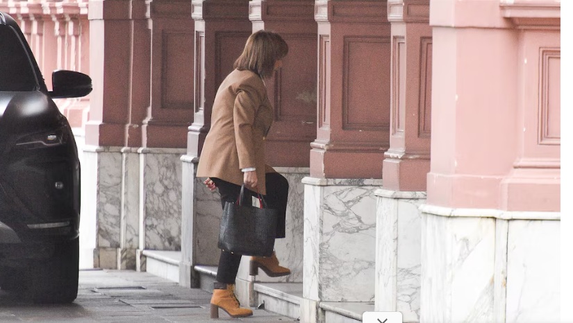 La Casa Rosada evita romper con Patricia Bullrich y la invita a las reuniones con el Gabinete, pero podría crear otro espacio de encuentro más reservado