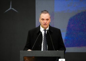 Convocaron a sesión especial para analizar proyectos que buscan que Adorni rinda cuentas por su patrimonio