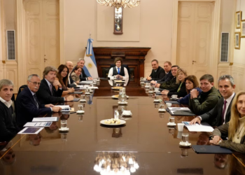 El presidente Javier Milei encabezó una reunión de gabinete orientada a la gestión y al margen de las disputas internas